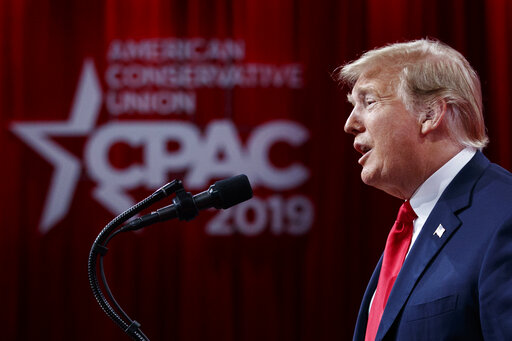 Έξαλλος ο Τραμπ με την κατάθεση του Κόεν στην επιτροπή του Κογκρέσου