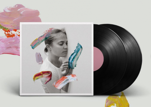 Η Αλίσια Βικάντερ στο νέο άλμπουμ των The National