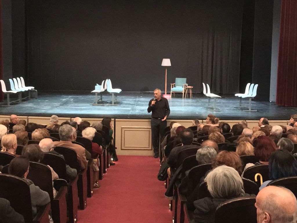 Πειραιάς: Δωρεάν ψυχαγωγικές εκδηλώσεις για τα μέλη των 11 κέντρων αγάπης και αλληλεγγύης