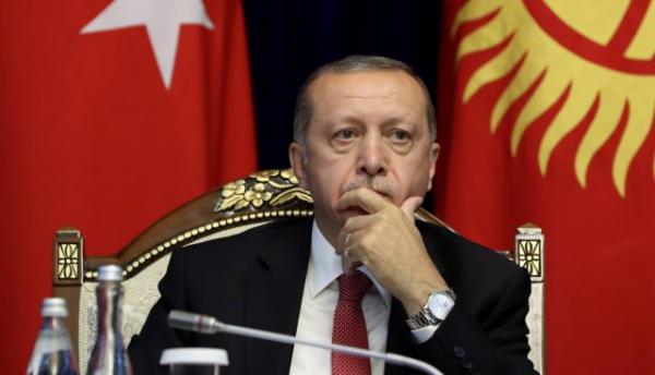 Χαστούκι στον Ερντογάν: Σε ύφεση η τουρκική οικονομία