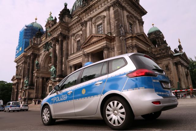 Γερμανία: Συλλήψεις 10 υπόπτων για τρομοκρατικές επιθέσεις
