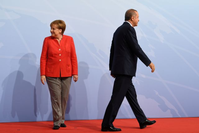 Μεγαλώνει το χάσμα στις σχέσεις Γερμανίας- Τουρκίας