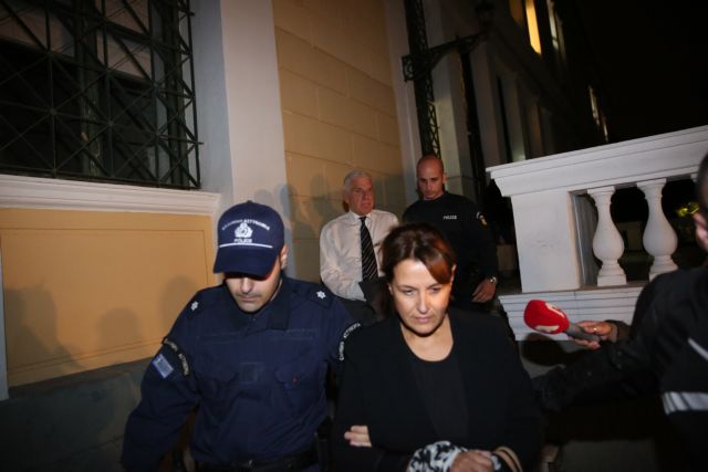 Καιρός: Συνεχίζονται οι βροχές, ανεβαίνει η θερμοκρασία