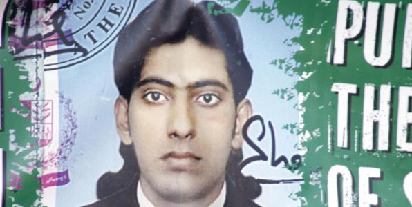 Η ερωτική επιστολή που έκανε έξαλλο τον σύντροφο της Μος