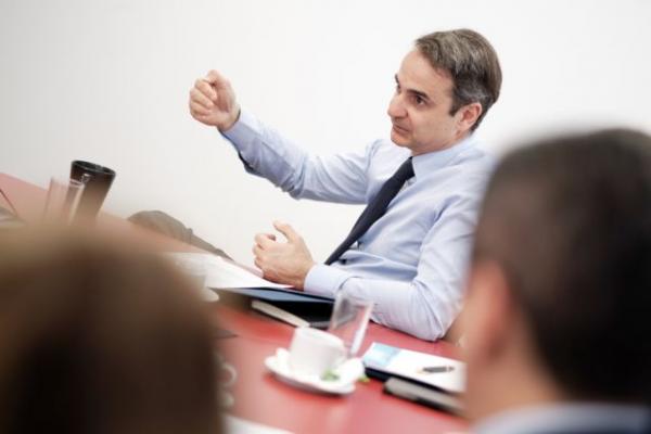 Απάντηση Μητσοτάκη σε Βέμπερ: Οι γραβάτες στην Ελλάδα έχουν πολιτικό συμβολισμό