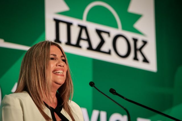 ΠΑΣΟΚ: Καταγγέλλει εργαλειοποίηση των κομματικών δανείων από τον ΣΥΡΙΖΑ