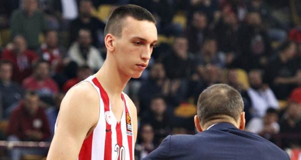 Ποκουσέφσκι : «Όνειρο να παίξω με τους άνδρες του Ολυμπιακού»