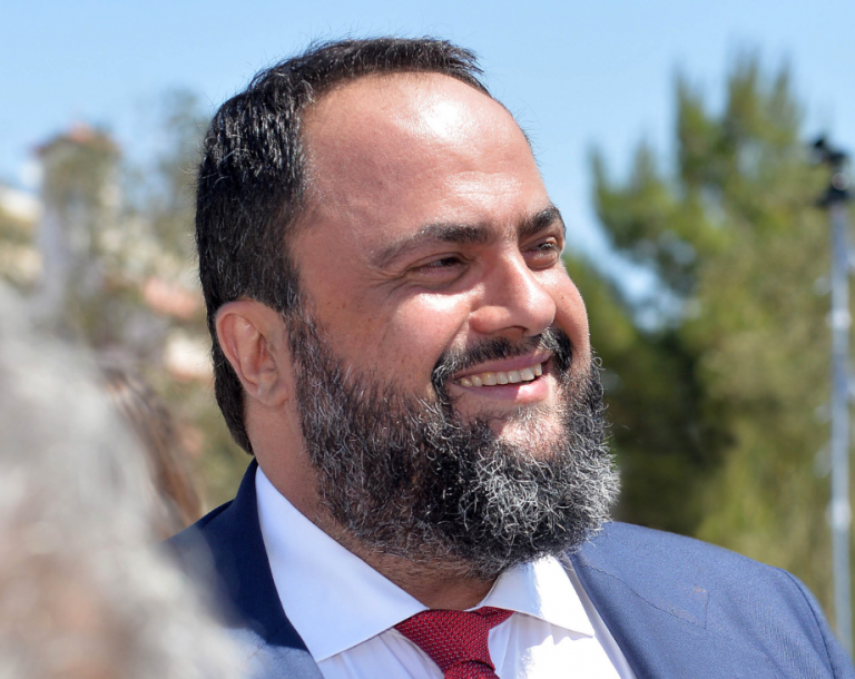 Γεύμα Μαρινάκη με στελέχη του «Πειραιά Νικητή»