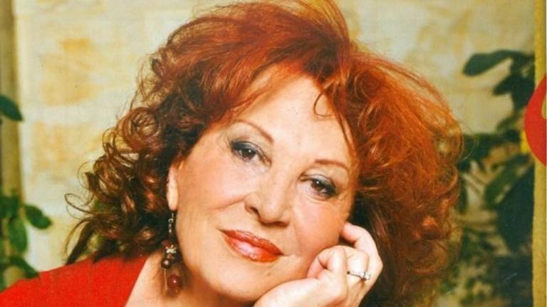 Φαρμακερές ατάκες από τη Χρυσούλα Διαβάτη για Μπέζο και Λαζόπουλο