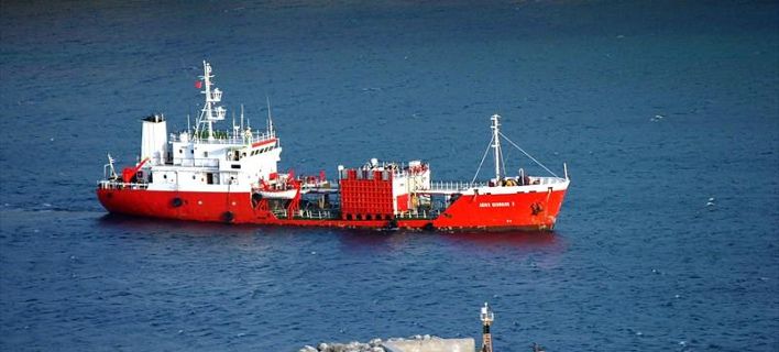 Το Δεξαμενόπλοιο Άγιος Ανδρέας προσάραξε ανοιχτά της Άνδρου