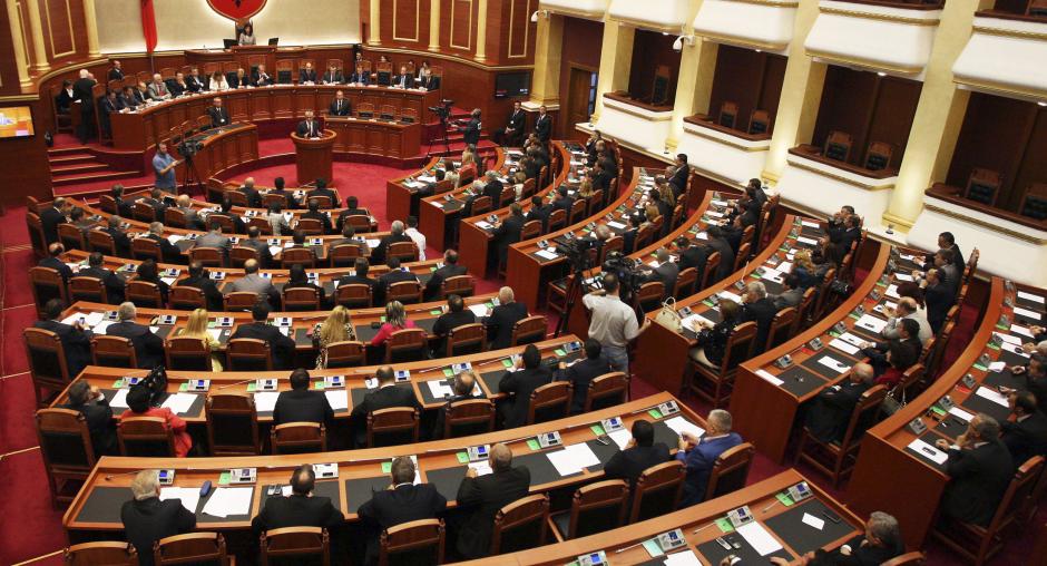 Δέκα πολιτικοί καθορίζουν τις τύχες της Αλβανίας επί δυο και πλέον δεκαετίες