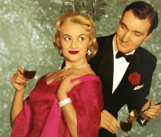 Καφές, αλκοόλ και λίγα κιλά παραπάνω το μυστικό για μακροζωία