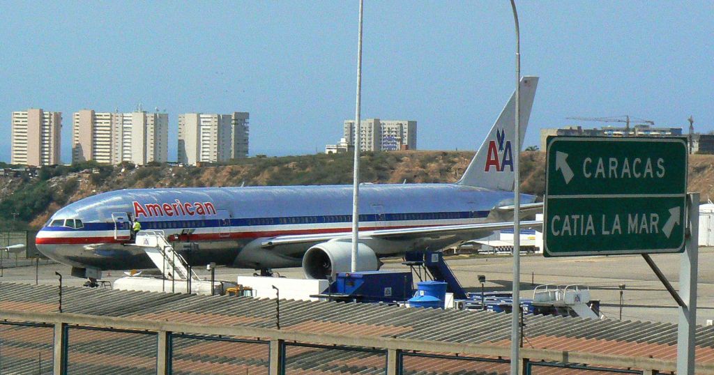 Η American Airlines αναστέλλει επ' αόριστον τις πτήσεις της στη Βενεζουέλα