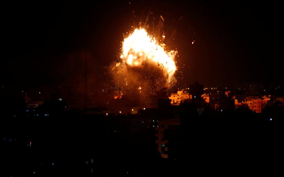 Γάζα: Ισραηλινά αντίποινα στις αλλεπάλληλες εμπρηστικές επιθέσεις της Χαμάς