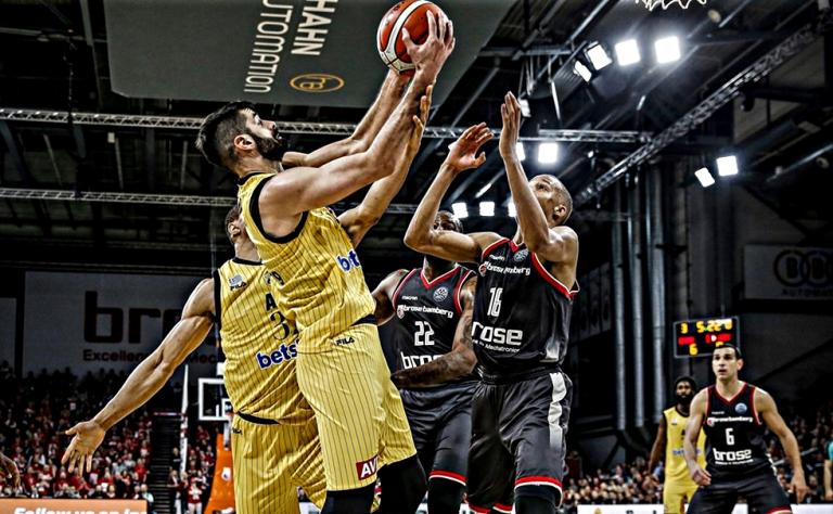 Την πλήγωσε ο Αλεξάντερ, αναστρέψιμη η διαφορά για την ΑΕΚ