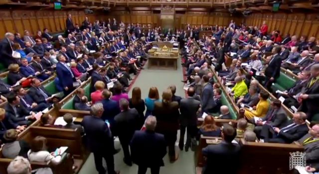 Το «δράμα» του Brexit συνεχίζεται στη Βουλή - Τι θα αποφασίσουν σήμερα οι βουλευτές