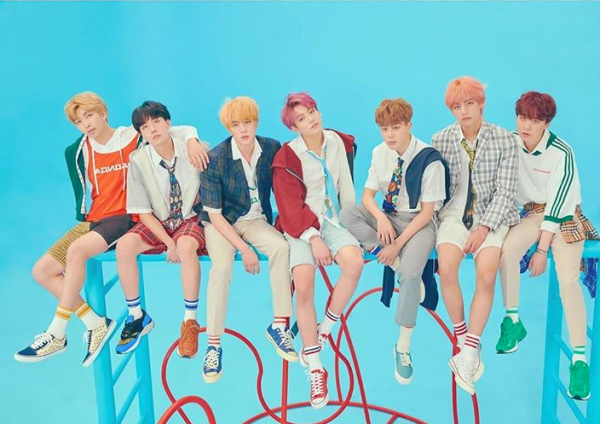 Όταν τα αστέρια της K-pop μουσικής γίνονται παιχνίδια