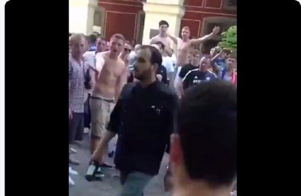 Τσέλσι: Ρατσιστική επίθεση οπαδών σε Άραβα ιδιοκτήτη καφετέριας