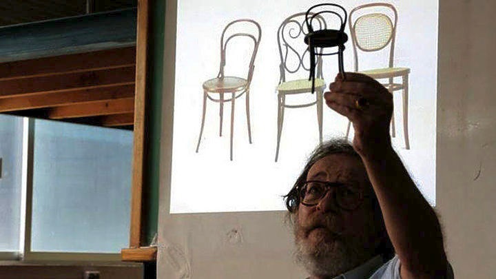 Πέθανε ο συλλέκτης και designer Στέργιος Δελιαλής