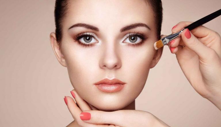 Με αυτό το τρικ τα μάτια σας θα δείξουν αμέσως μεγαλύτερα