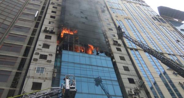 Μπαγκλαντές: Μεγάλη φωτιά σε πολυώροφο κτίριο – Τουλάχιστον 11 νεκροί και 60 τραυματίες