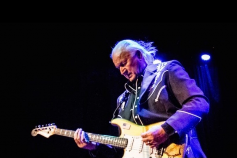 Πέθανε ο Ντικ Ντέιλ, ο κιθαρίστας που έκανε διάσημη τη «Μισιρλού»