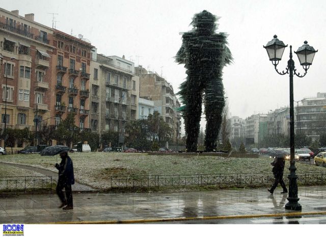 North Macedonia denies plan to exchange statues with Greece