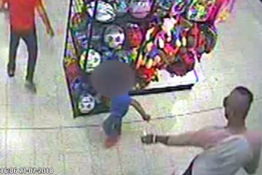 Καταδικάστηκε ο πα-τέρας που έριξε οξύ στον 3χρονο γιο του