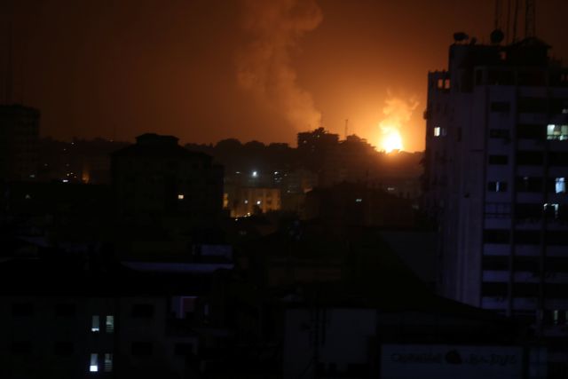 Σύρραξη Ισραήλ - Παλαιστινίων με βόμβες και ρουκέτες στη Λωρίδα της Γάζας