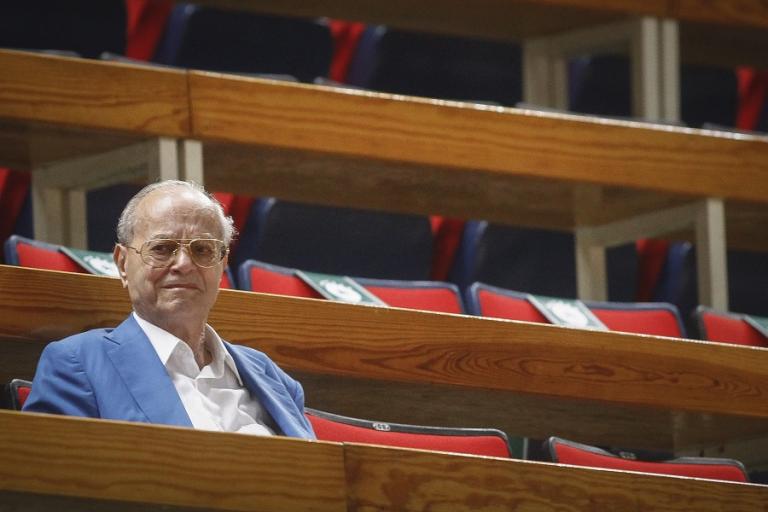 Θανάσης Γιαννακόπουλος : Σε λαϊκό προσκύνημα η σορός του