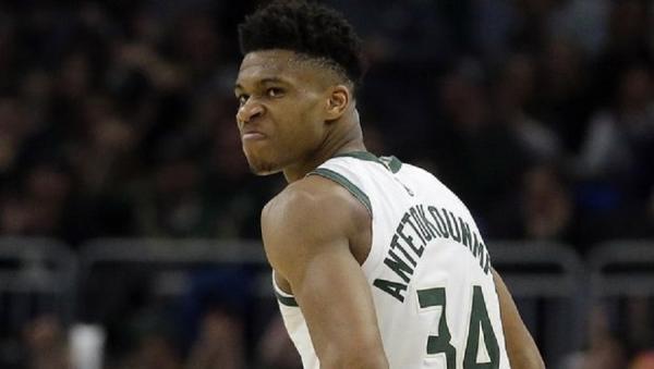 Ο Αντετοκούνμπο έδειξε στον Χάρντεν ποιος είναι ο MVP του NBA