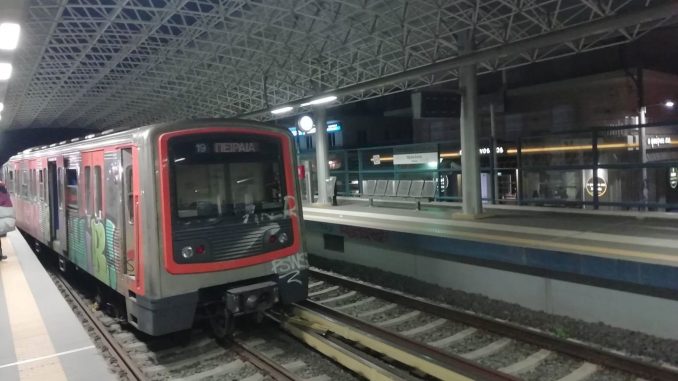 Εκτός λειτουργίας τμήμα της γραμμής του ΗΣΑΠ μετά τον εκτροχιασμό συρμού