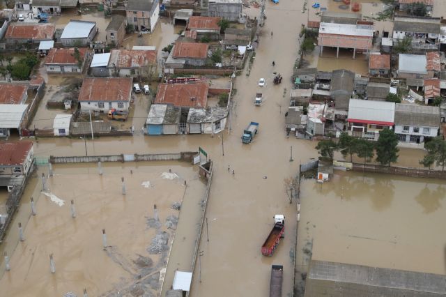 Φονικές πλημμύρες στο Ιράν - Πάνω από 40 νεκροί