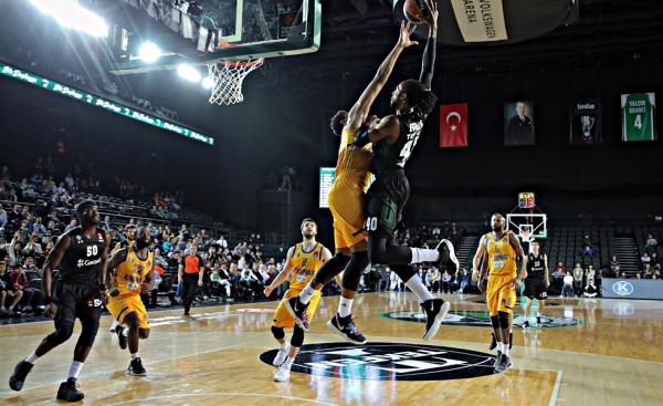 Η Νταρουσάφακα νίκησε την Χίμκι