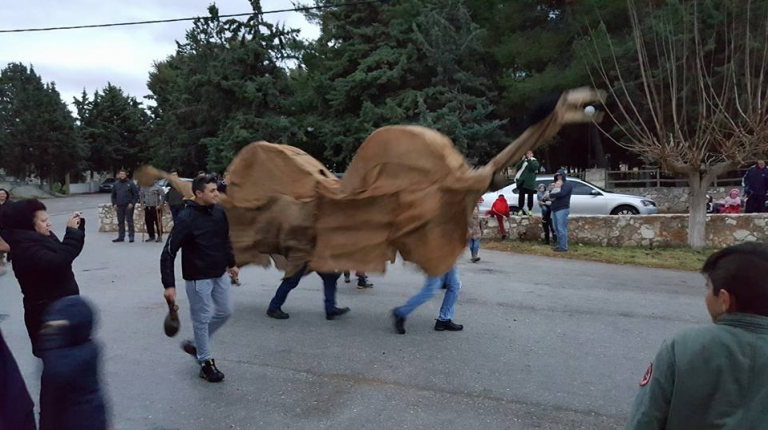 Χανιά: Το έθιμο της καμήλας την Καθαρά Δευτέρα