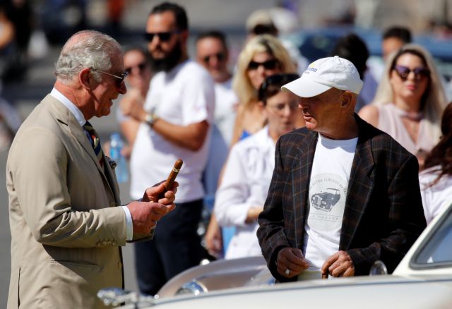 Μπερλίνες, πούρα και επενδύσεις για τον πρίγκηπα Κάρολο στην Κούβα (εικόνες)