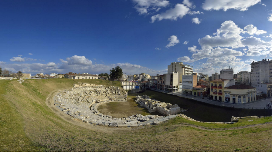 Λάρισα : Το λαμπρό Α' Αρχαίο Θέατρο και το λιτό Β' Αρχαίο Θέατρο