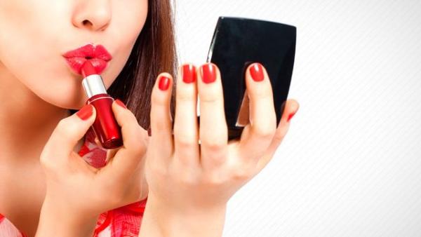 O ΕΟΦ ανακαλεί 20 καλλυντικά – Δείτε ποια είναι