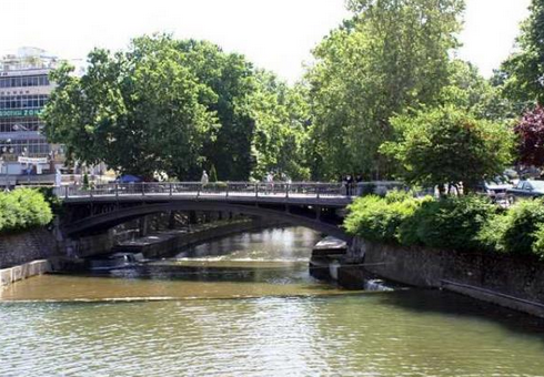 Η πεζογέφυρα του Ληθαίου, στολίδι της πόλης των Τρικάλων