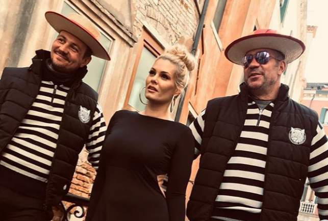 Εντυπωσιακή φωτογράφηση για την Μαρία Κορινθίου στη Βενετία