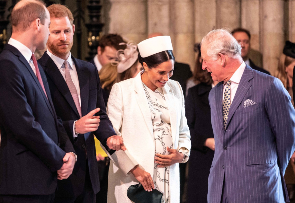 Μέγκαν Μαρκλ και πρίγκιπας Κάρολος βάζουν «φωτιά» στο Twitter