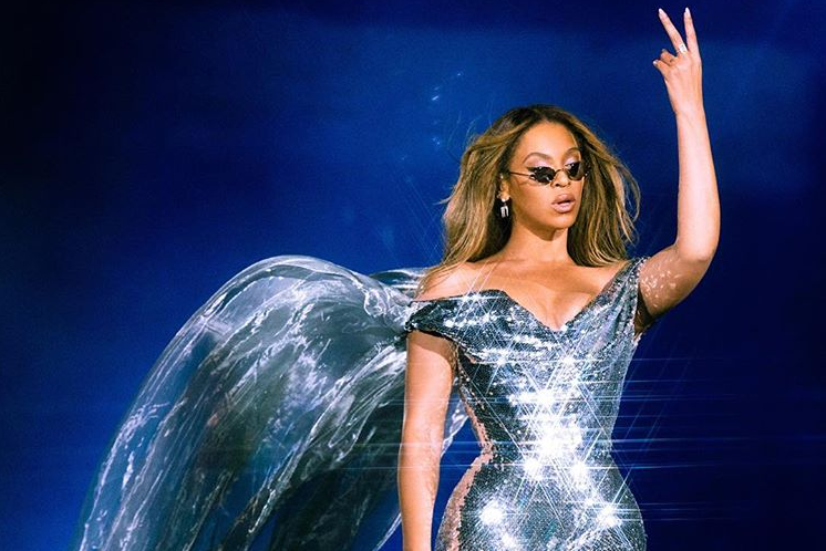 Αυτό είναι το workout της Μπιγιονσέ για καμπύλες που κόβουν την ανάσα