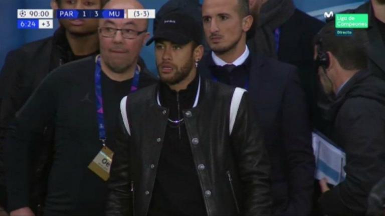 Τα… έχασε ο Νεϊμάρ μετά το 3ο γκολ της Γιουνάιτεντ