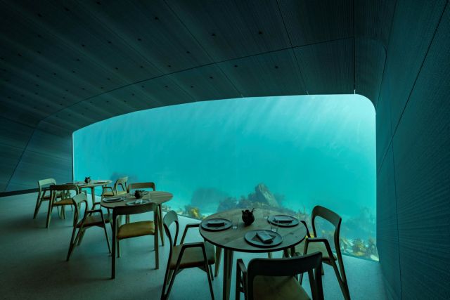 Noρβηγία: Το πρώτο υποθαλάσσιο εστιατόριο της Ευρώπης άνοιξε τις πύλες του