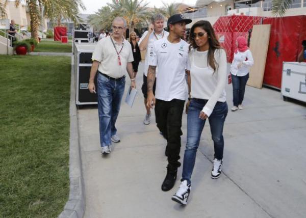 Νικόλ Σέρτζινγκερ : Σοκαρισμένη από τη διαρροή προσωπικού της βίντεο με τον Λιούις Χάμιλτον