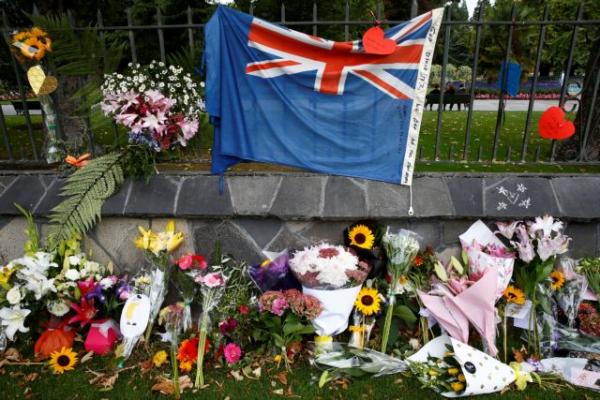 Μαρτυρία-σοκ για Νέα Ζηλανδία: Ο μακελάρης πυροβολούσε ξανά ακόμη και τους νεκρούς