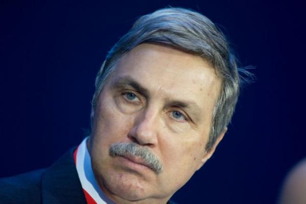 Editorial To Vima: Gifts and consolation prizes