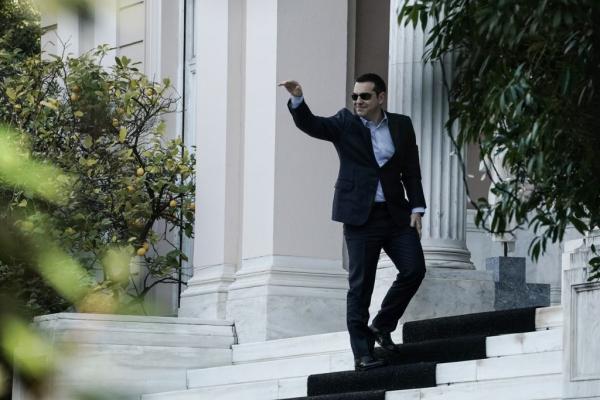 Ξεκινά πόλεμος στη διαπλοκή με Κόκκαλη και… Fame Story