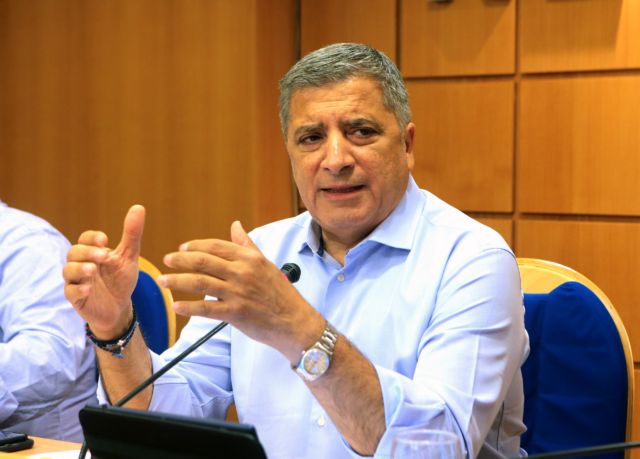 Πατούλης: Μόνο λαϊκισμός και ψέματα από την κ. Δούρου