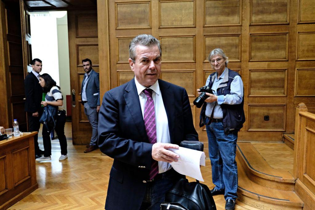 Που ζεις καημένε Πετρόπουλε;